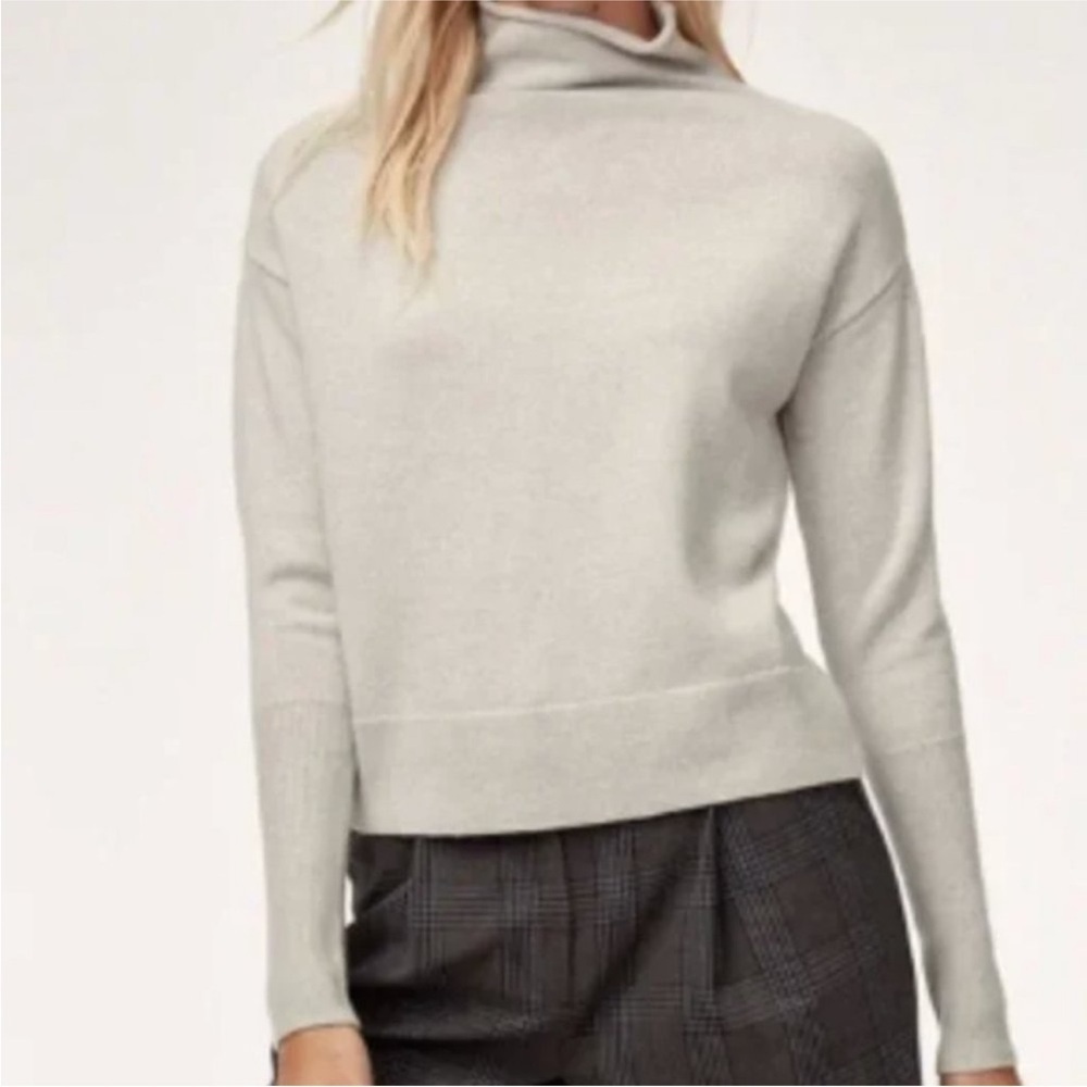 Aritzia Wilfred Cyprie Gray Wool Mock Neck Sweater Small